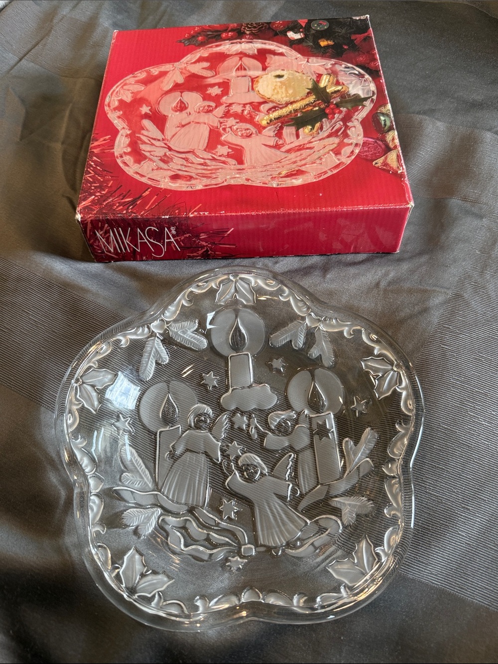Mikasa Clear Glass Holiday Bon Bon Dish with Angels and Candles